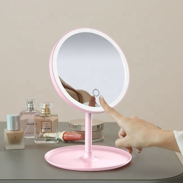 Pasqyrë Make Up me LED dhe Mbajtëse Aksesionesh